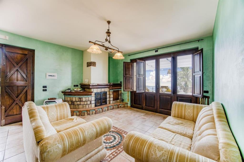 La Villa Di Nonna Angela Пишотта Экстерьер фото